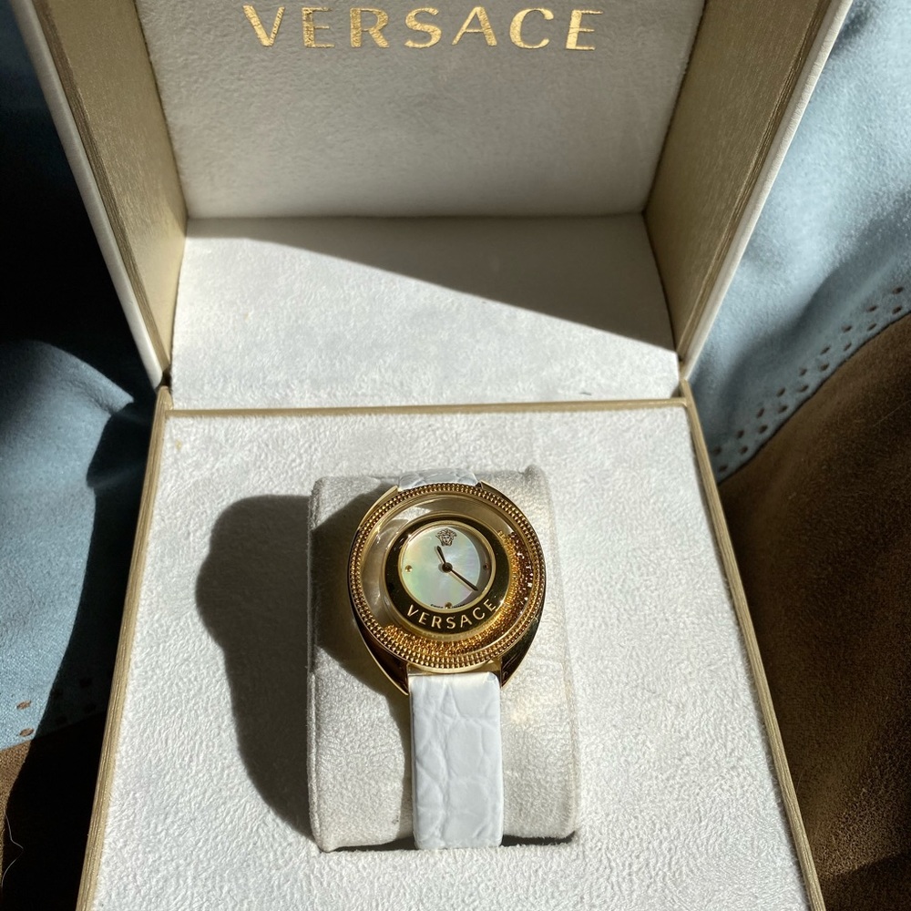 SOLD —- VERSACE BNIB W/ TAGS YEL. GOLD WHITE LEATHER WATCH